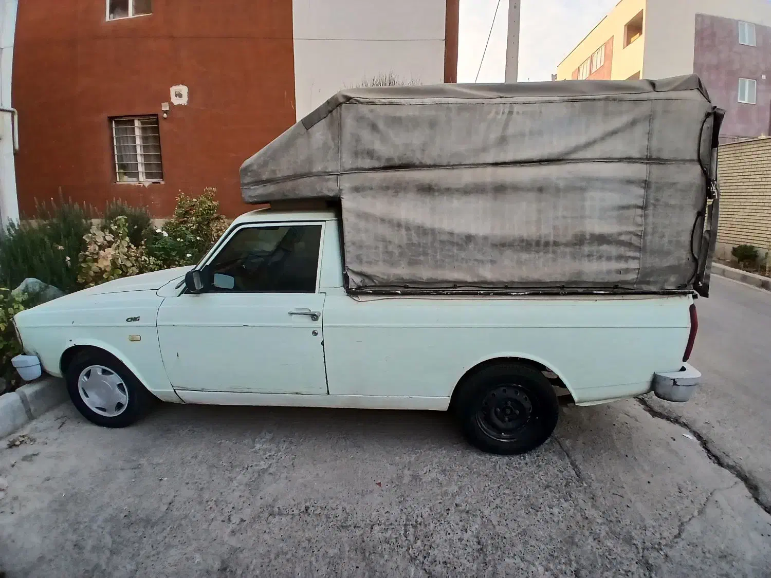 وانت پیکان|خودرو سواری و وانت|هشتگرد, شهرک گلها|دیوار