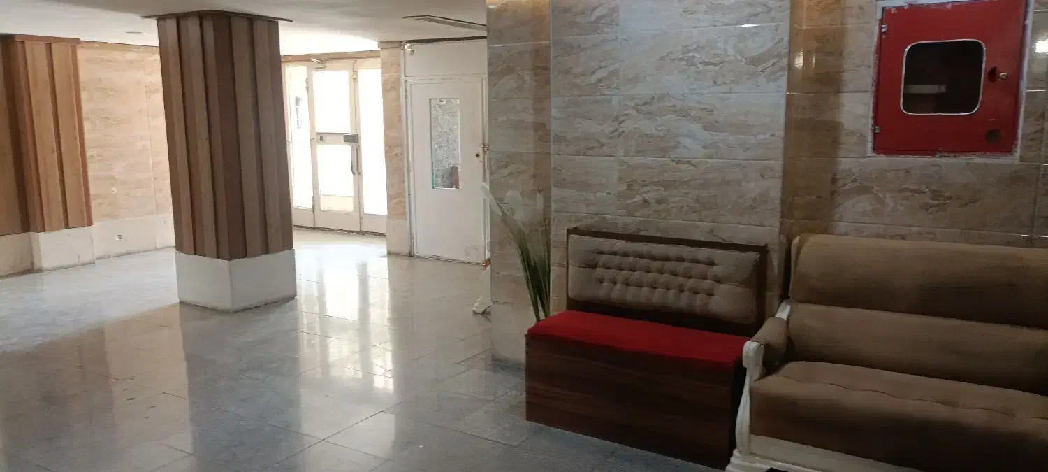 خدا کرم جدید آپارتمان 94 متر|فروش آپارتمان|کرج, کوی زنبق|دیوار