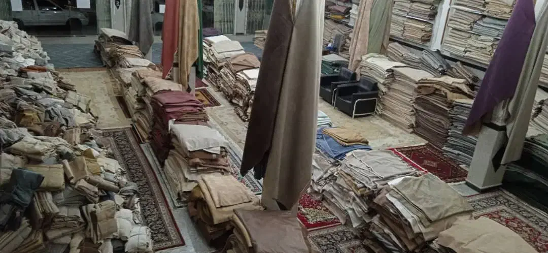 حراج پارچه های کیلویی نیم تا ۱.۵ متر با عرض ۱ و ۴۵|لوازم خیاطی و بافتنی|زاهدان, |دیوار