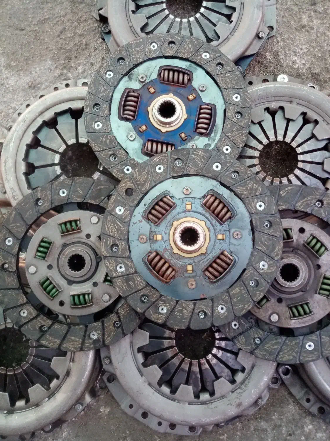 کیت دیسک و صحفه کلاچ اروپایی با تعویض|قطعات یدکی و لوازم جانبی|شیراز, شهرک گلشن|دیوار