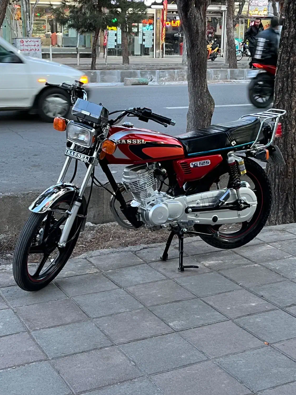 باسل 125|موتورسیکلت|ساوه, |دیوار