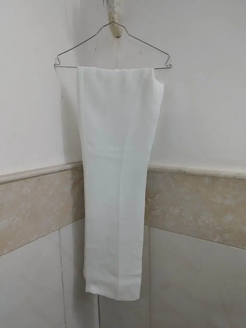 کت و شلوار سفید شیک|لباس|قم, انسجام|دیوار