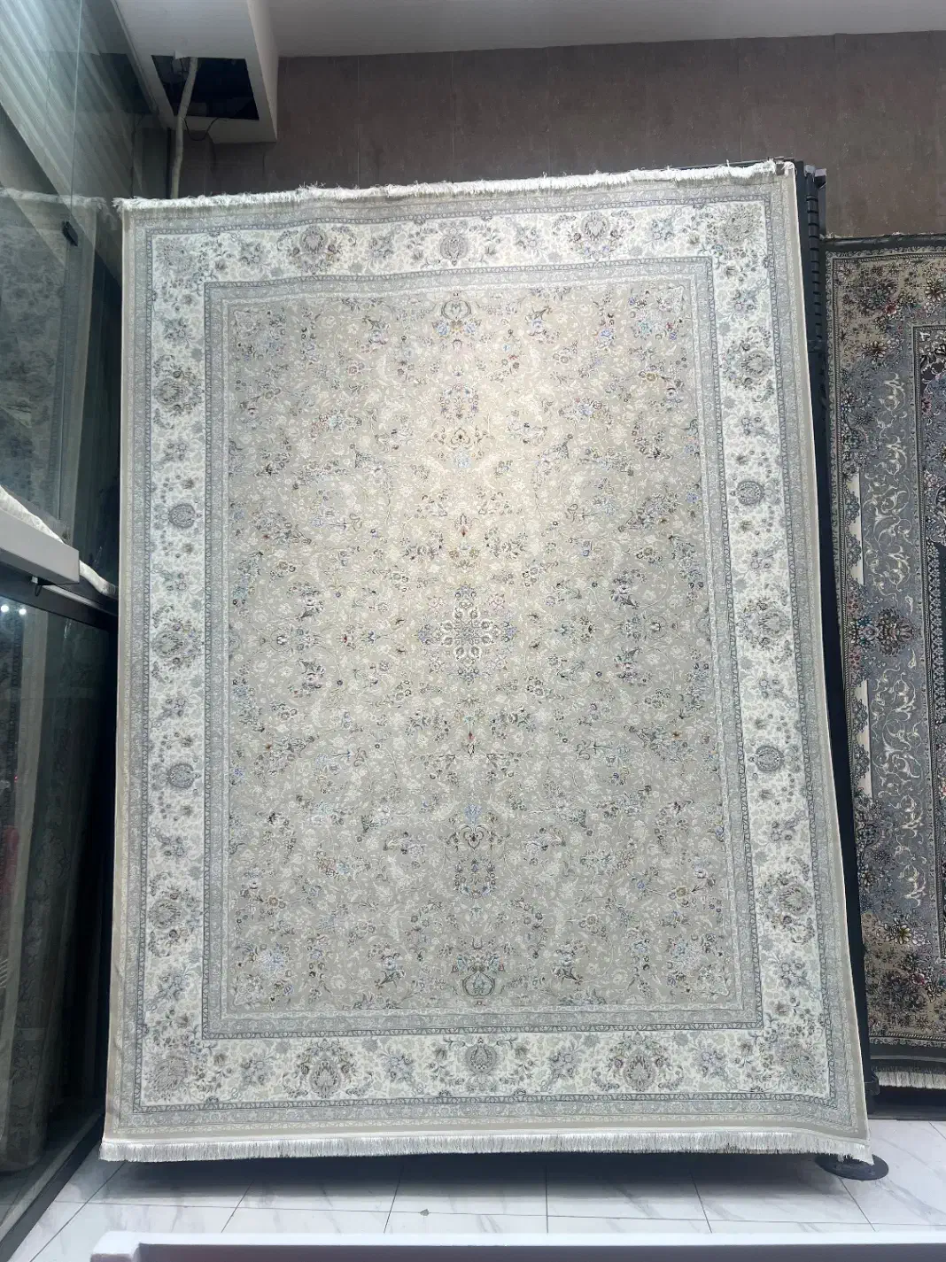 2عددقالی|فرش|مرودشت, ابوذر شمالی‎|دیوار