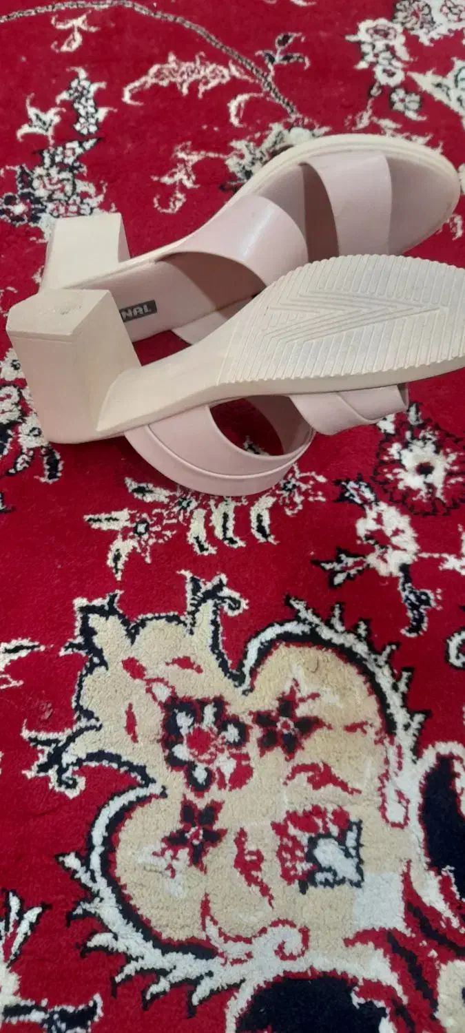 دمپایی گلبهی پاشنه بلند|کیف، کفش، کمربند|سرپل ذهاب, |دیوار