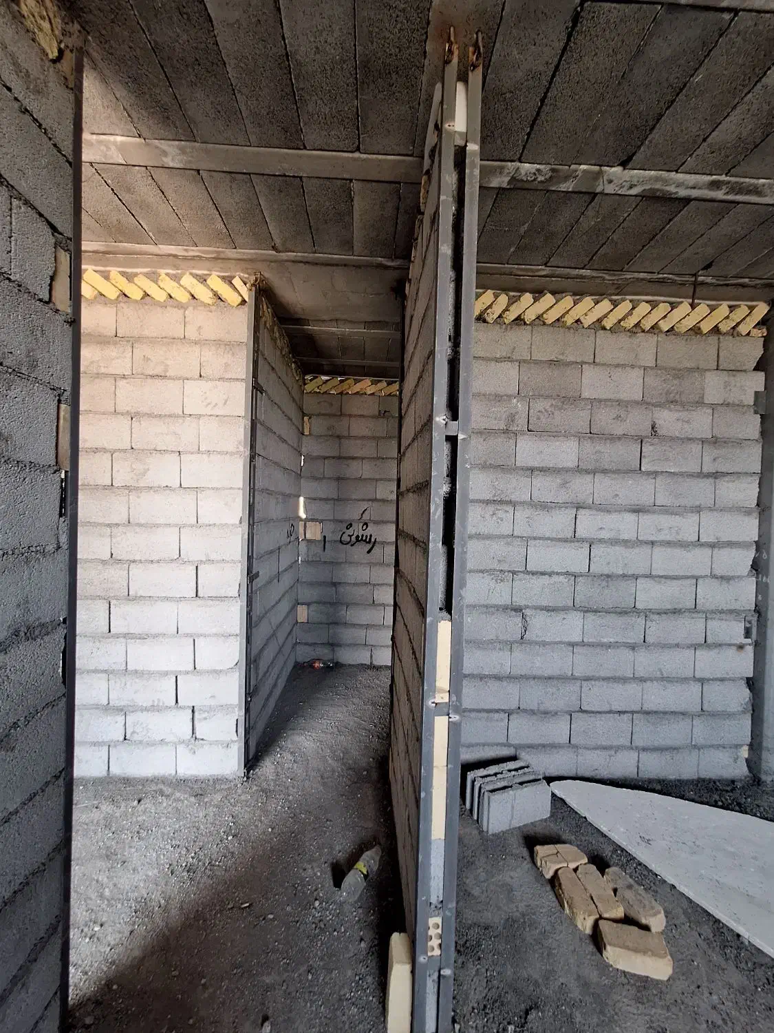 اجرای سفتکاری ساختمان/دیوارکشی/شیب بندی/پلاستر|خدمات پیشه و مهارت|نجف‌آباد, ویلاشهر|دیوار