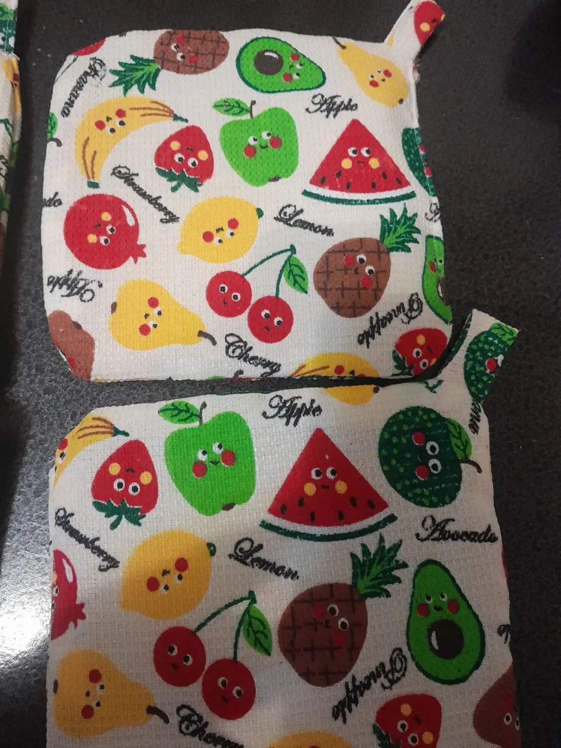 دستگیره|سفره، حوله، دستمال آشپزخانه|بندر انزلی, گمرک|دیوار