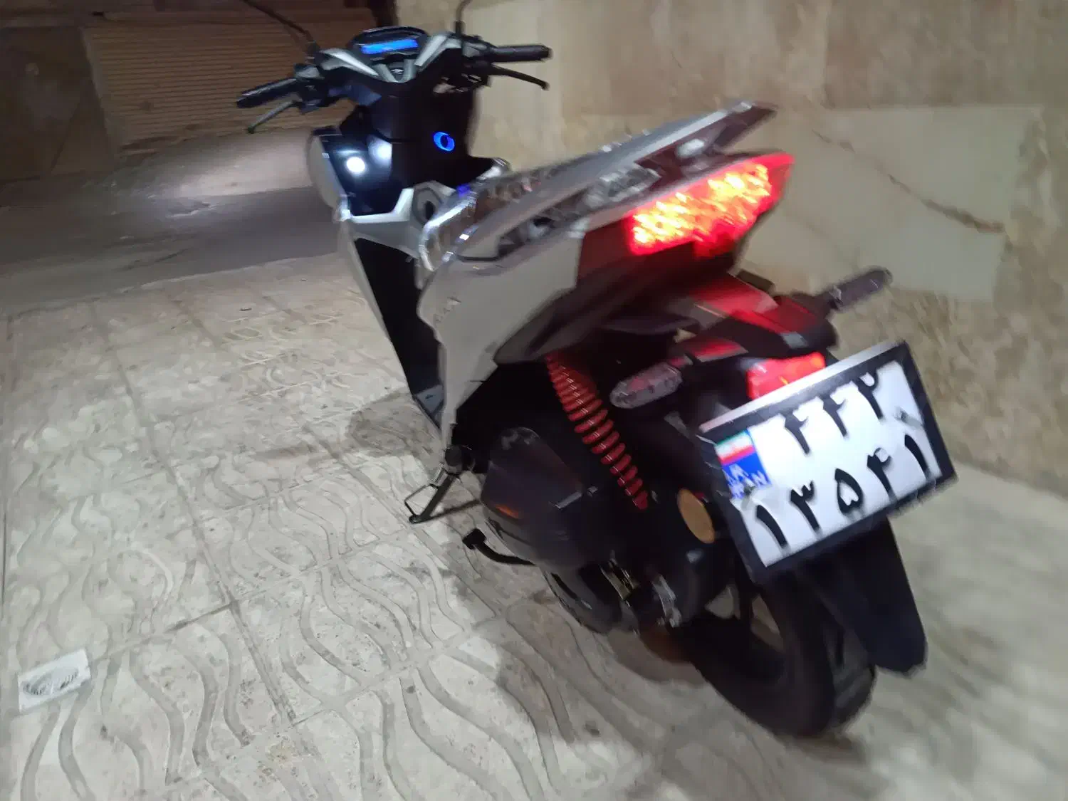 طرح کلیک کویر ۱۷۰i|موتورسیکلت|اردبیل, |دیوار