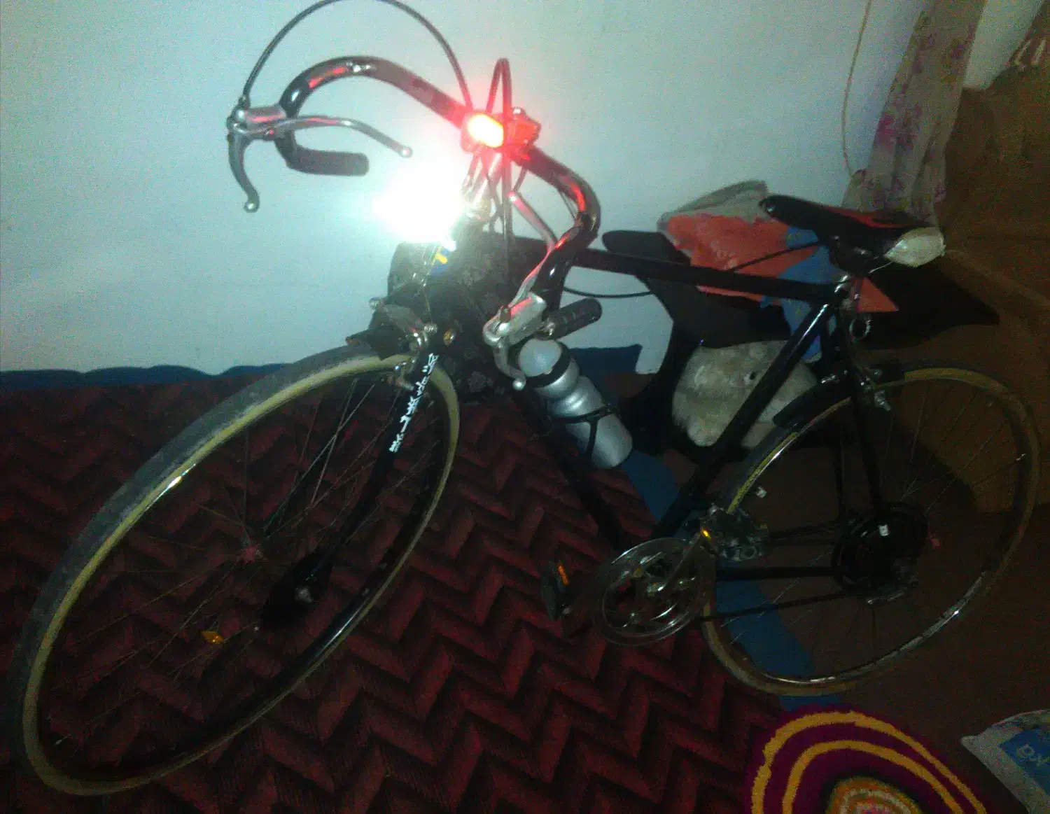 دوچرخه کرسی ژاپن|دوچرخه، اسکیت، اسکوتر|آستانه اشرفیه, |دیوار