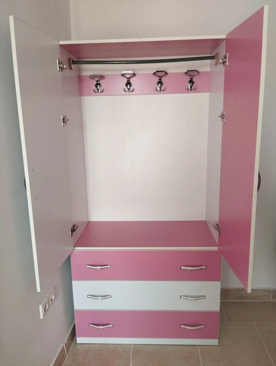 کمد|جاکفشی، کمد، دراور|قزوین, |دیوار