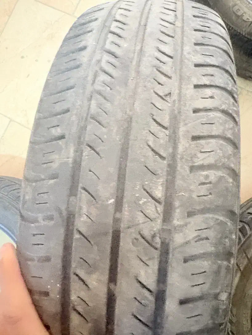 لاستیک|قطعات یدکی و لوازم جانبی|کاشان, فاز ۲ ناجی آباد|دیوار