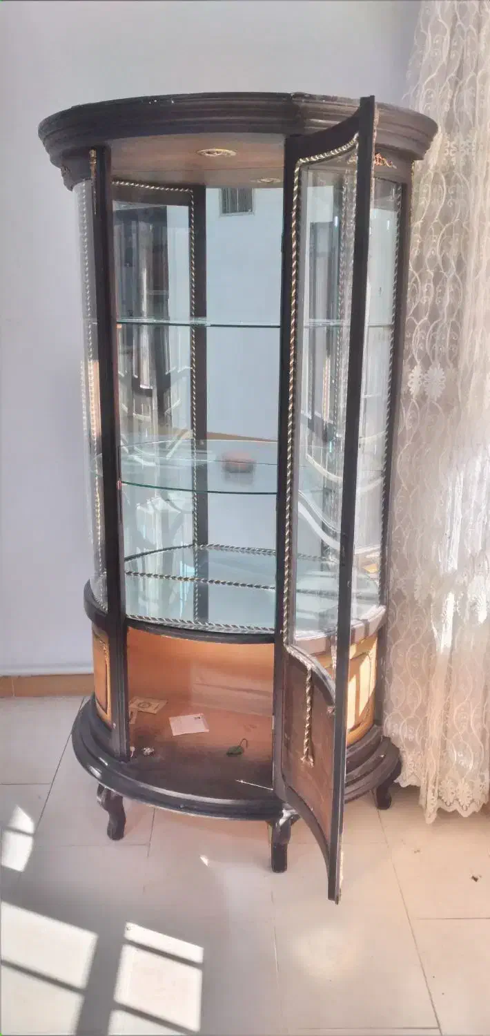 یک عدد بوفه|بوفه، ویترین، کنسول|میاندوآب, |دیوار