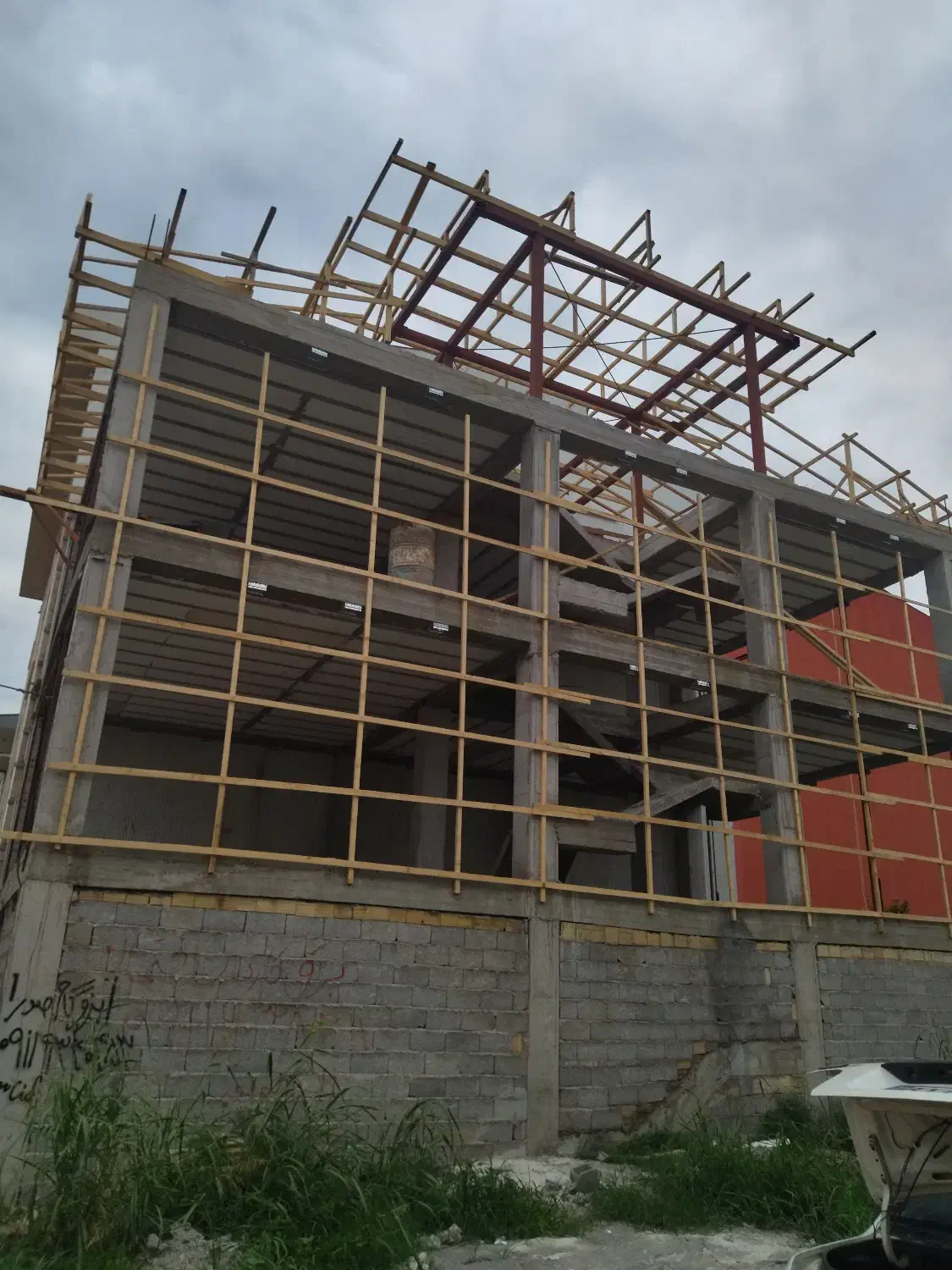 سر بندی و حلب زدن|خدمات پیشه و مهارت|رشت, چمارسرا|دیوار