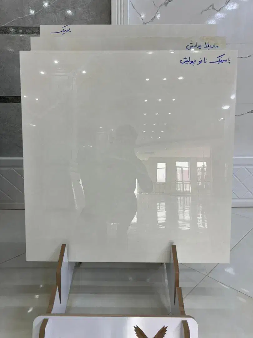 عرضه عمده کاشی و سرامیک|عمده‌فروشی|کرج, شهرک بنفشه|دیوار