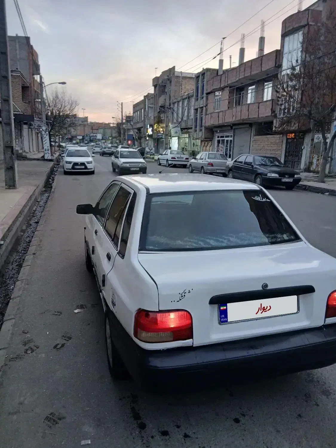 پرایدسفیدرنگ  مدل 88تمام رنگ|خودرو سواری و وانت|پارس‌آباد, |دیوار