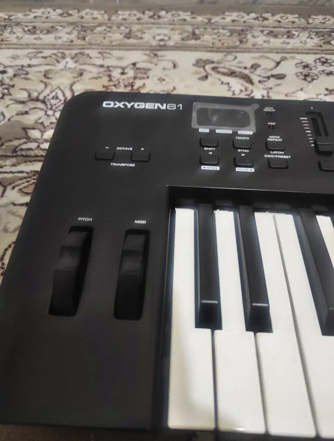 کیبورد آهنگسازی M - ADIO OXYGEN 61|پیانو، کیبورد، آکاردئون|لنجان, |دیوار