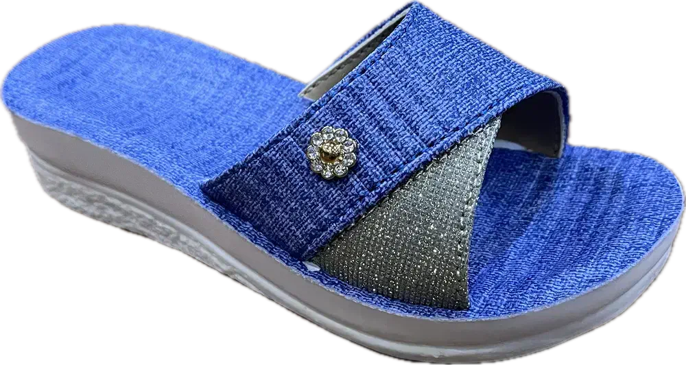 نیروی خانم بسته بند درکارخانه کفش|استخدام صنعتی، فنی، مهندسی|قم, شهر قائم|دیوار