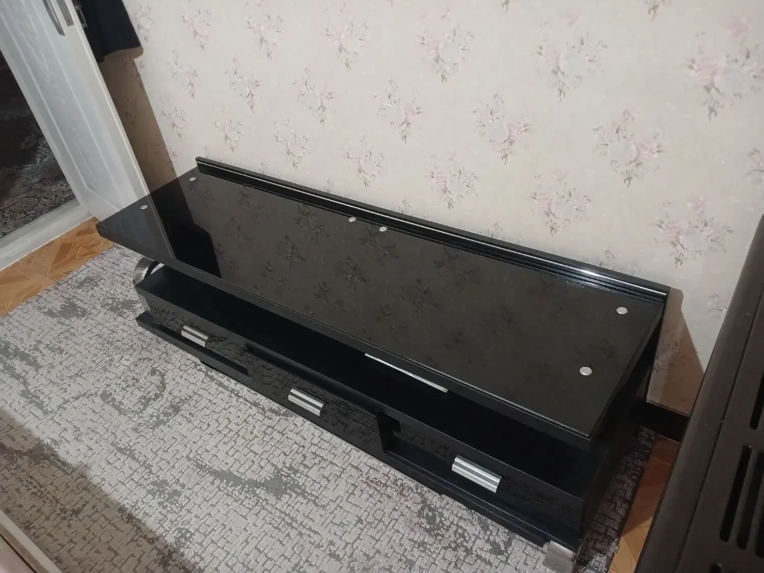 میز تلویزیون|میز تلویزیون|لاهیجان, فیاض|دیوار