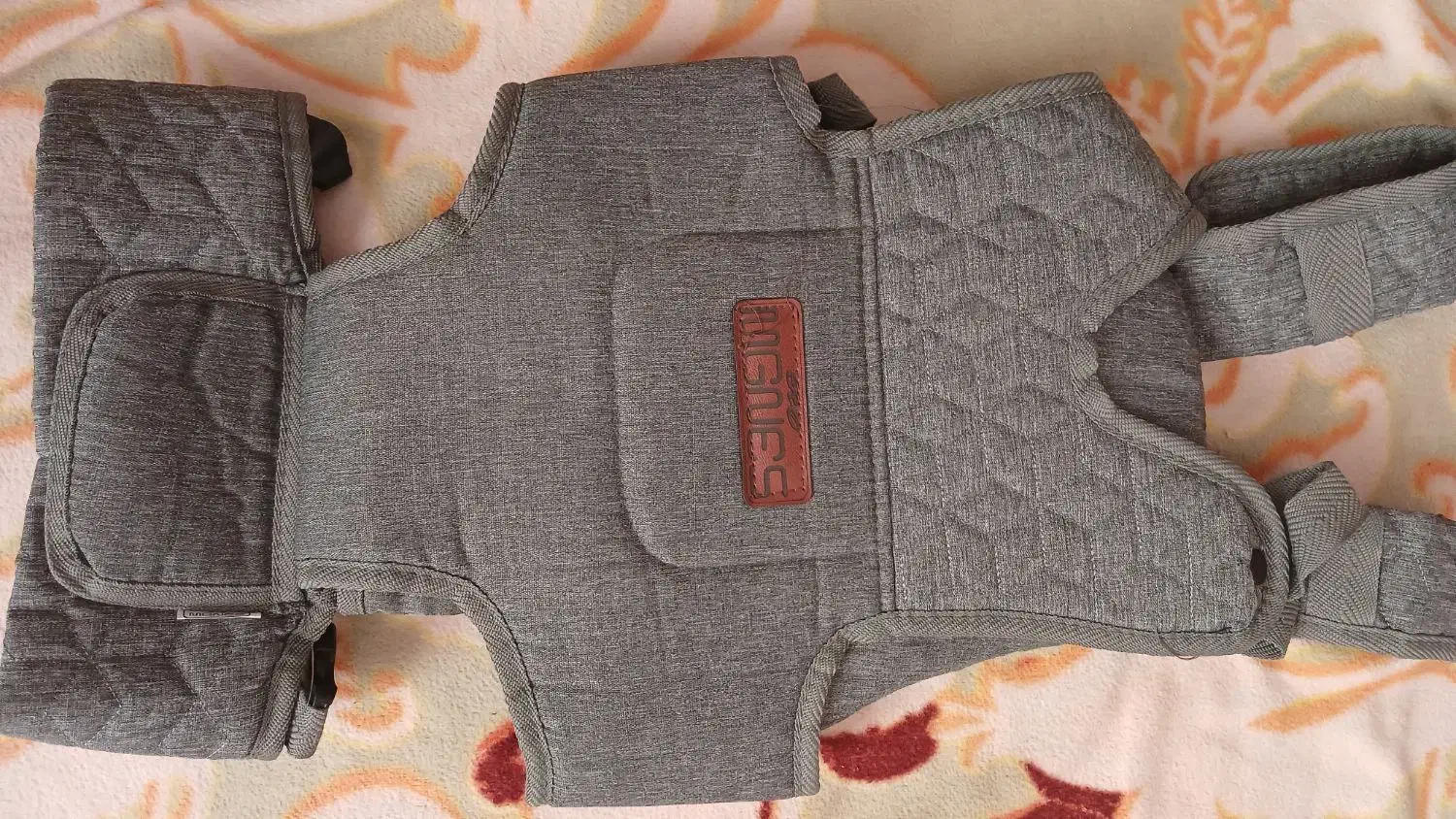 آغوش بند|اسباب و اثاث بچه|اراک, |دیوار