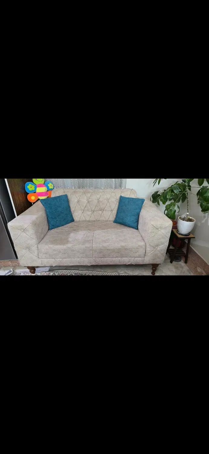 کاناپه دو نفره و سه نفره به همراه ۳ میز عسلی|مبلمان خانگی و میز عسلی|تهران, تهرانسر مرکزی|دیوار