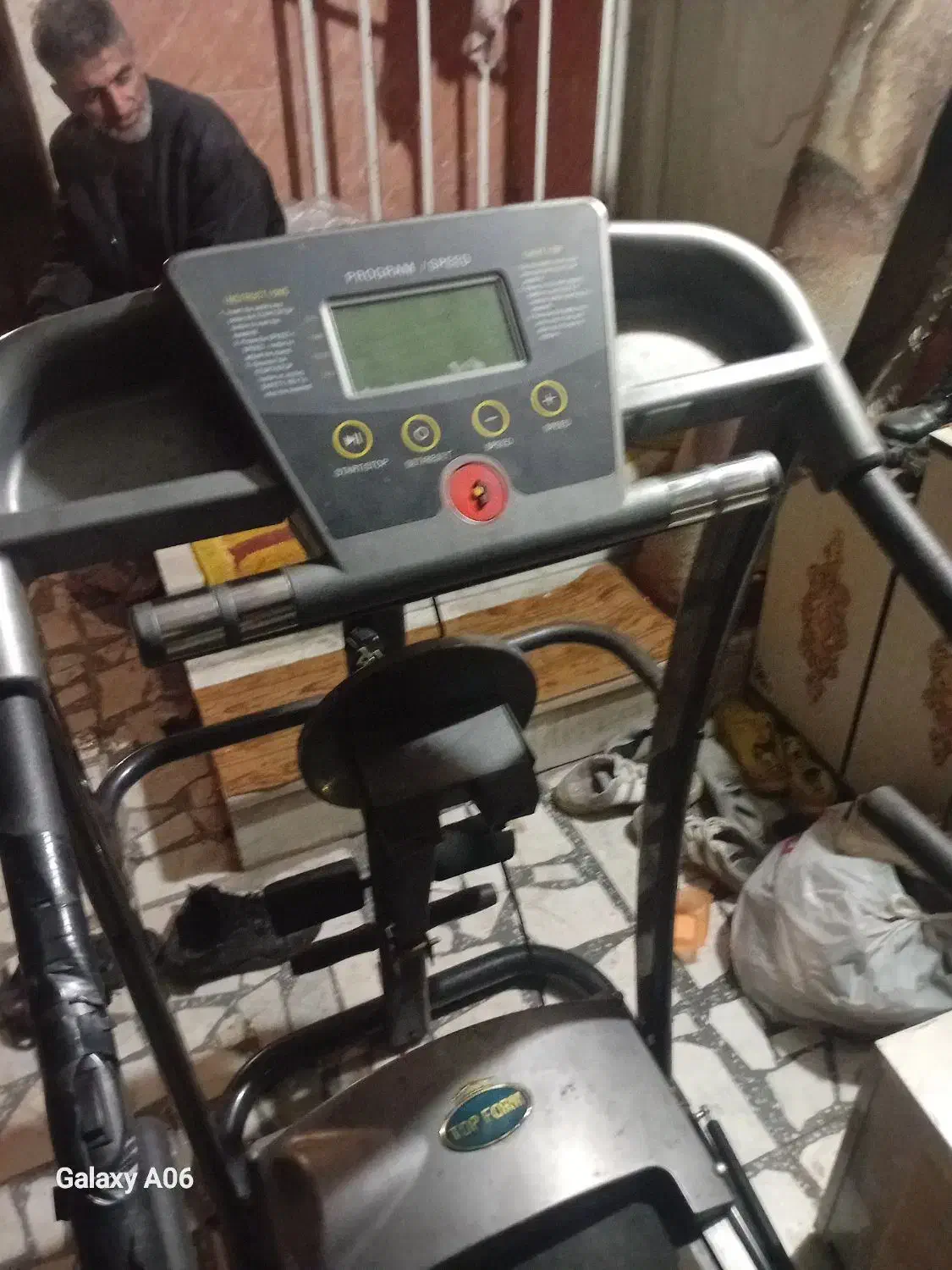 تردمیل|تجهیزات ورزشی|رودبنه, |دیوار