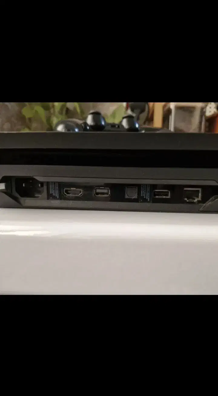 ps4 pro 1 tra|کنسول، بازی ویدئویی و آنلاین|اردبیل, |دیوار