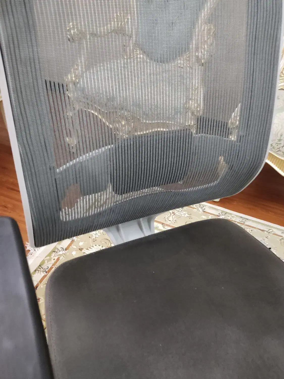 صندلی اداری و کامپیوتر|صندلی و نیمکت|هشتگرد, فاز ۲ مهستان|دیوار