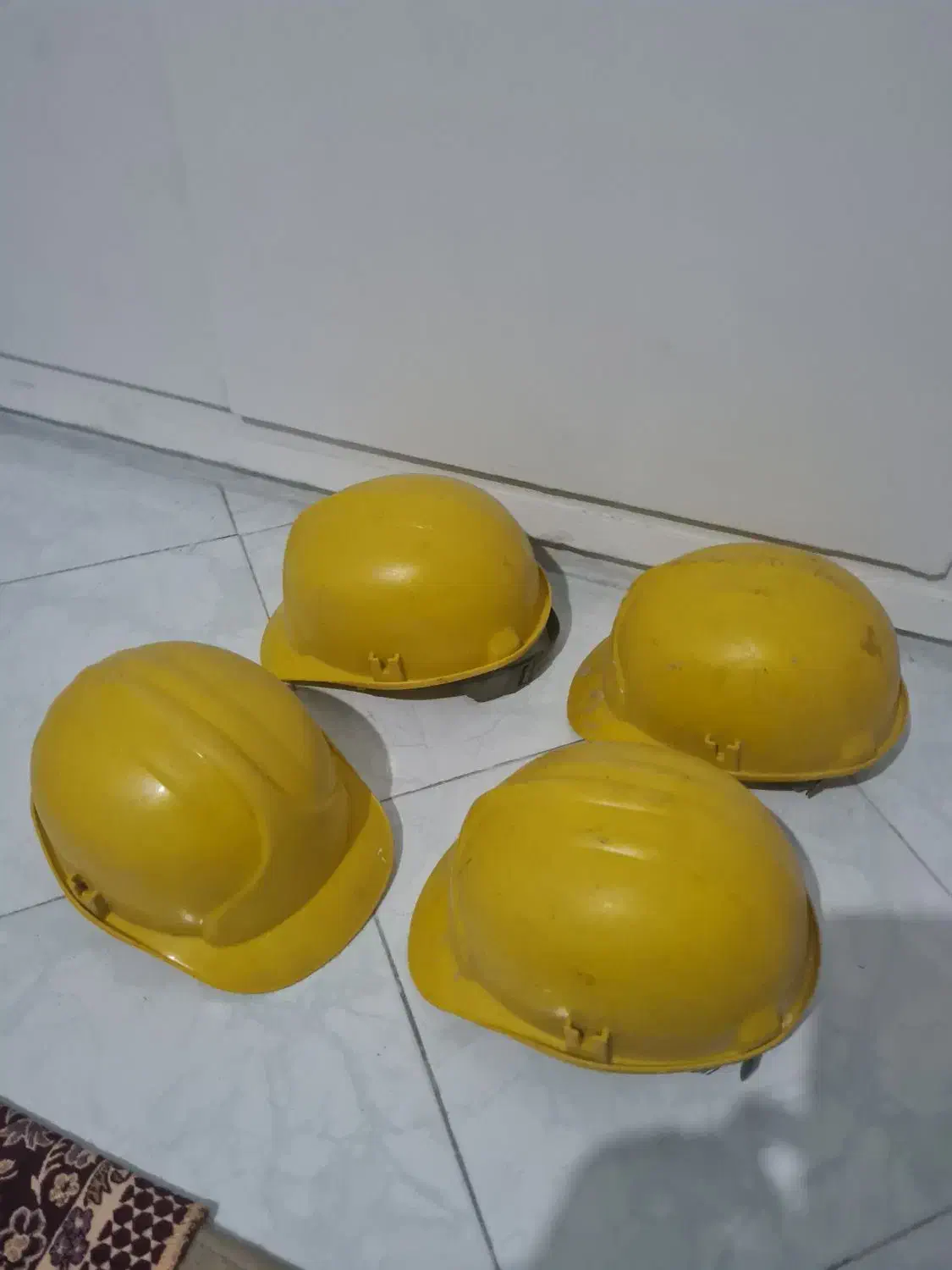 کلاه ایمنی مهندسی ۴ عدد|ابزارآلات|تهران, دریان‌نو|دیوار