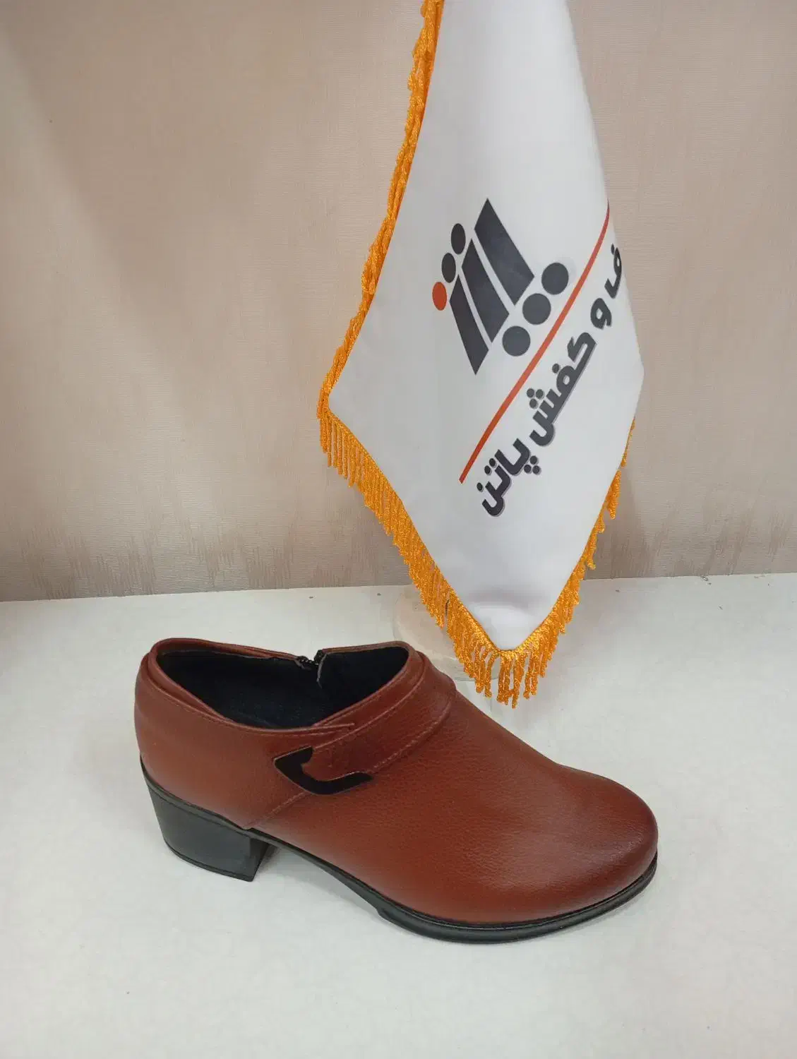 حراج کفش پاتن بمناسبت روزمادر|کیف، کفش، کمربند|تربت‌حیدریه, کاشانی|دیوار