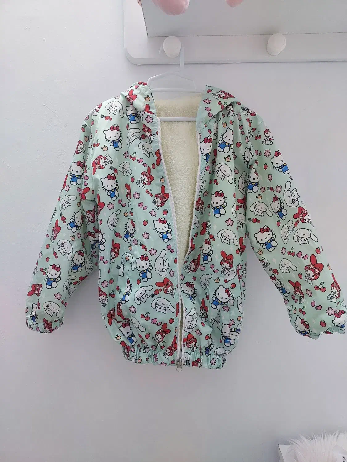 کاپشن تو خز بهاره|کفش و لباس بچه|قرچک, داوود آباد|دیوار