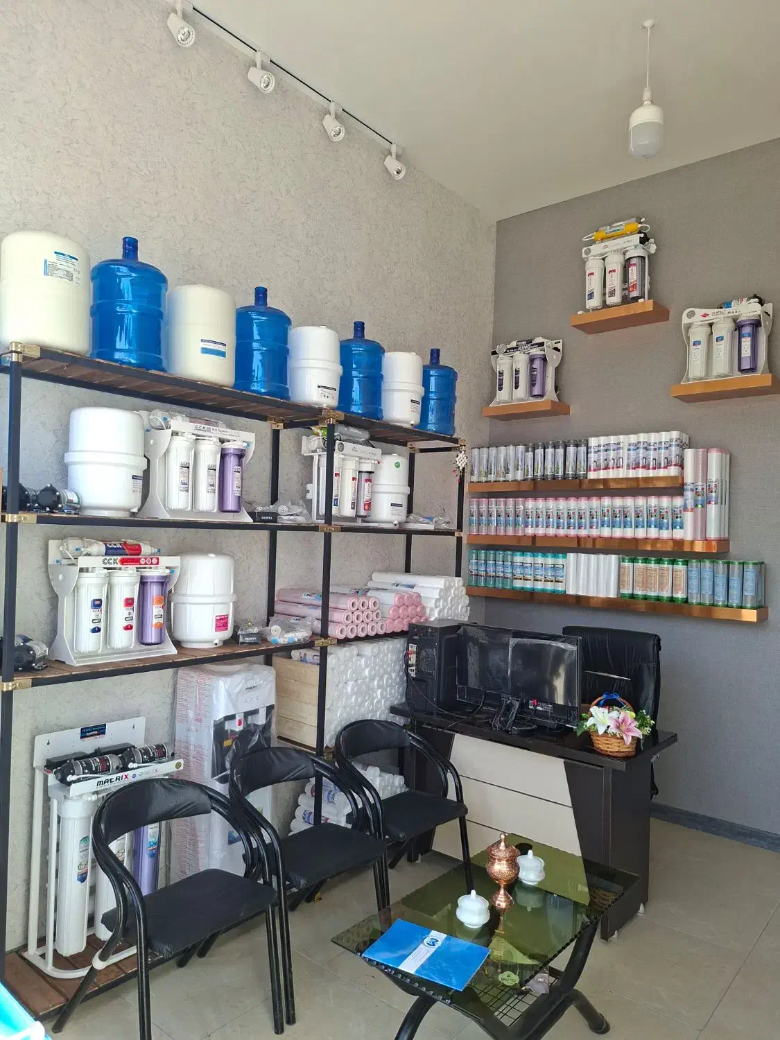 فروش و تعمیرات تصفیه آب|آب‌سردکن و تصفیه آب|کاشان, میدان کهنه|دیوار