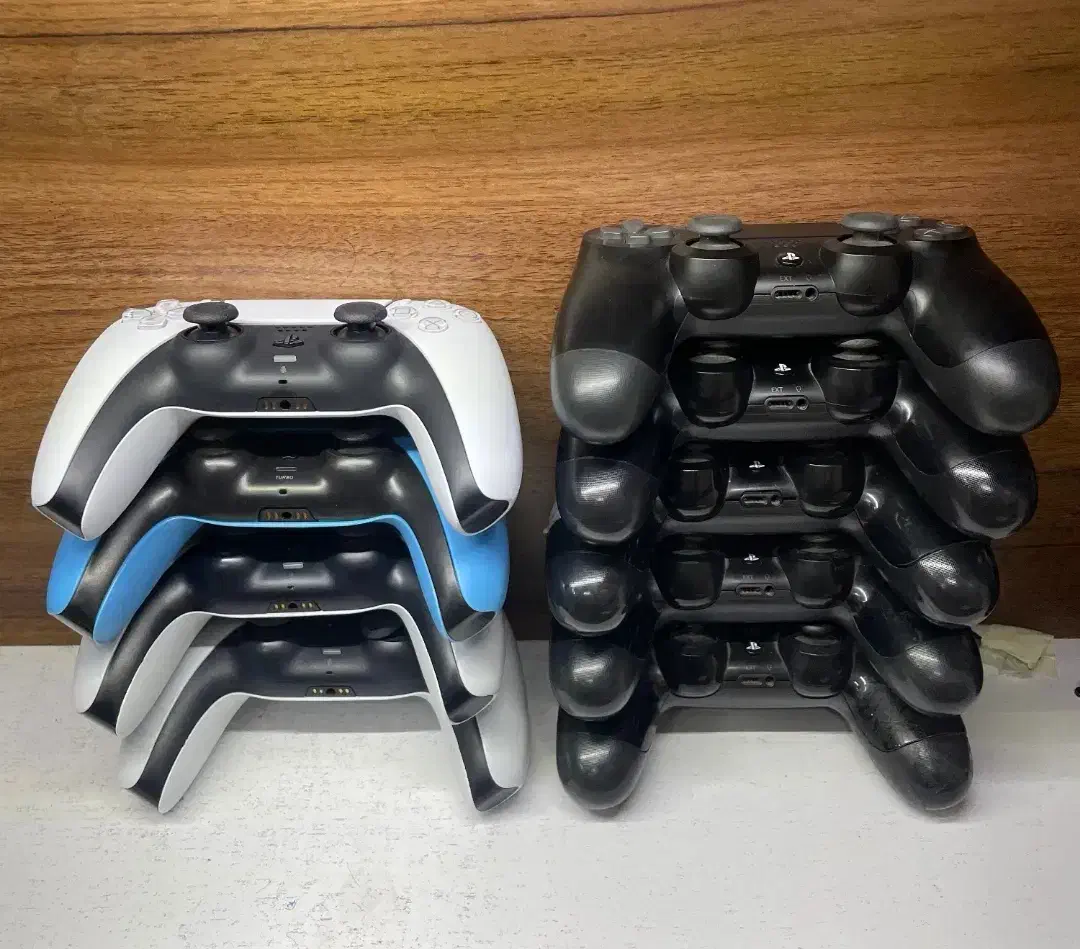 تعمیرات تخصصی دسته ps4*ps5*xbox|کنسول، بازی ویدئویی و آنلاین|یزد, |دیوار