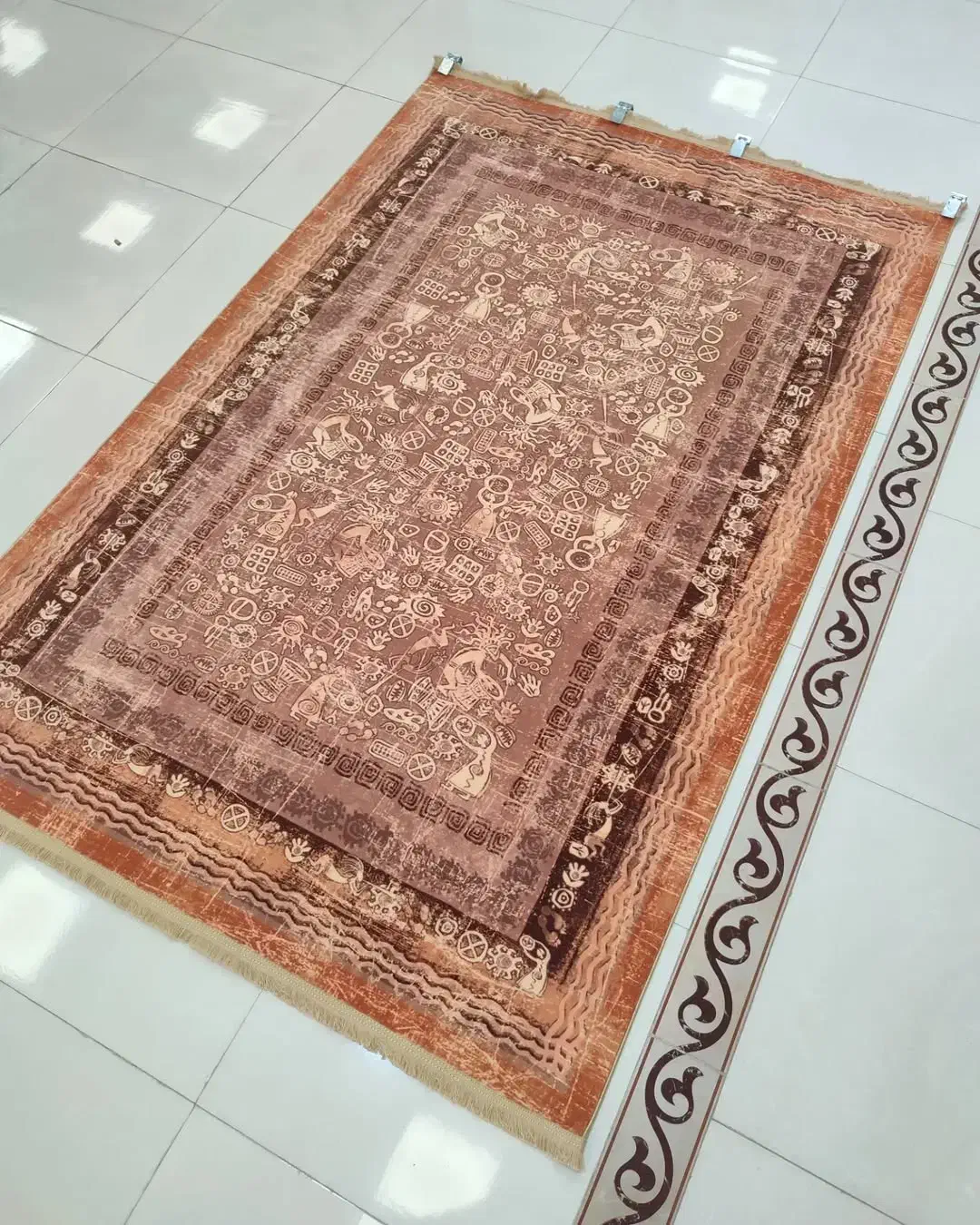 فرش  لوزان ۱۲متری۷۰۰شانه تراکم۳۰۰۰بافت اردهال مشهد|فرش|شیراز, فرگاز|دیوار