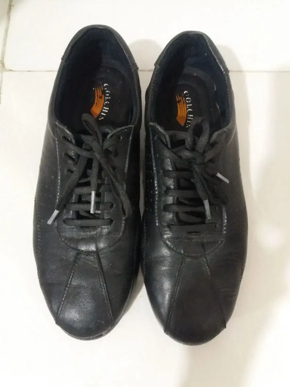 کفش چرم اصل سایز۳۹فقط۳۰۰تومان|کیف، کفش، کمربند|مشهد, شهید قربانی|دیوار