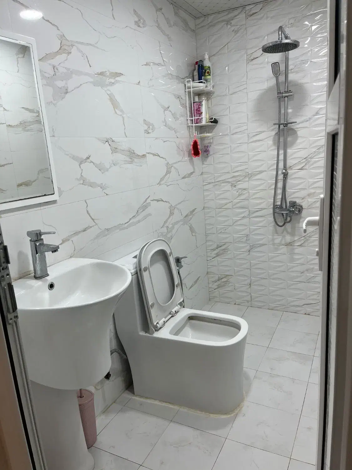 خانه ویلایی مرکز شهر ۲ طبقه ۲۲۰ متر زیربنا|فروش خانه و ویلا|اهواز, نادری|دیوار