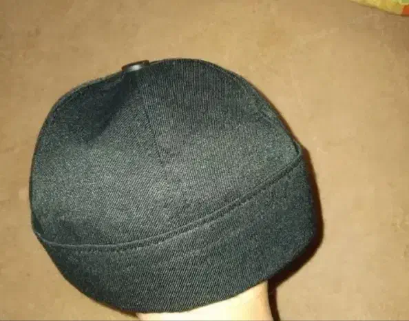 کلاه|لباس|گلبهار, شهر جدید گلبهار|دیوار