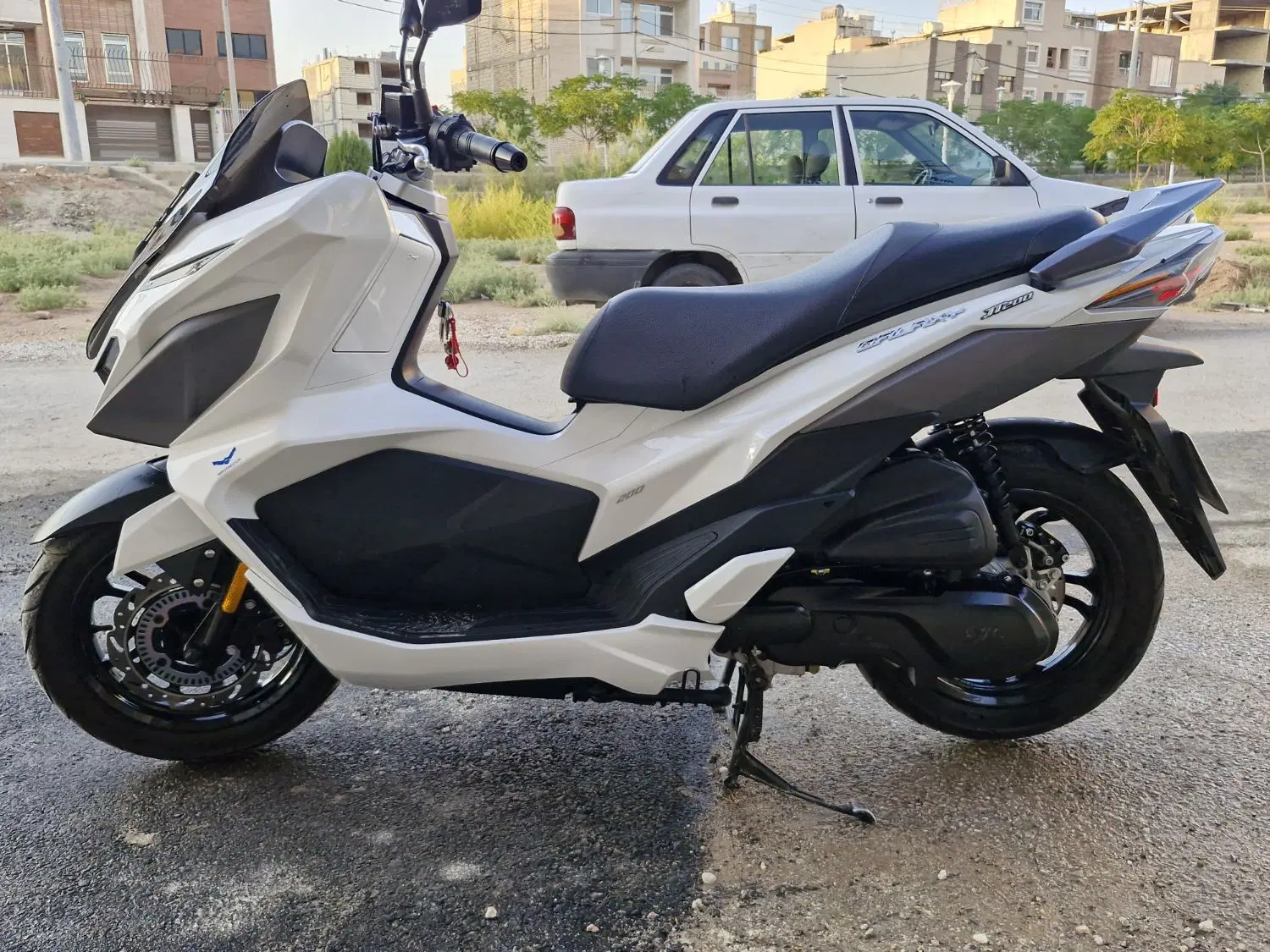 sym jt200|موتورسیکلت|اصفهان, شهرک زاینده رود|دیوار