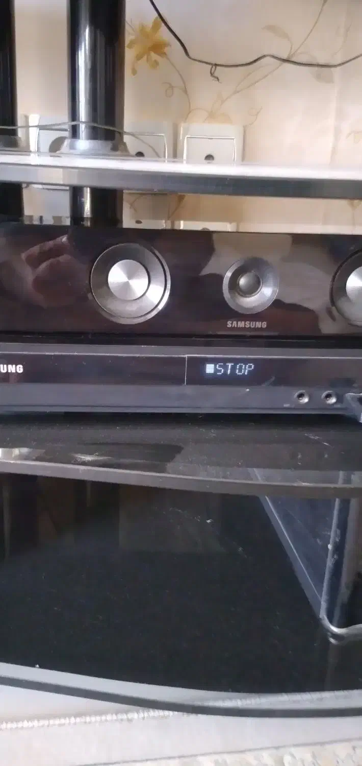 صوتی وتصویری اصل کره فلش خور در حد آکبند|سیستم صوتی خانگی|هشتگرد, فاز ۱ مهستان|دیوار