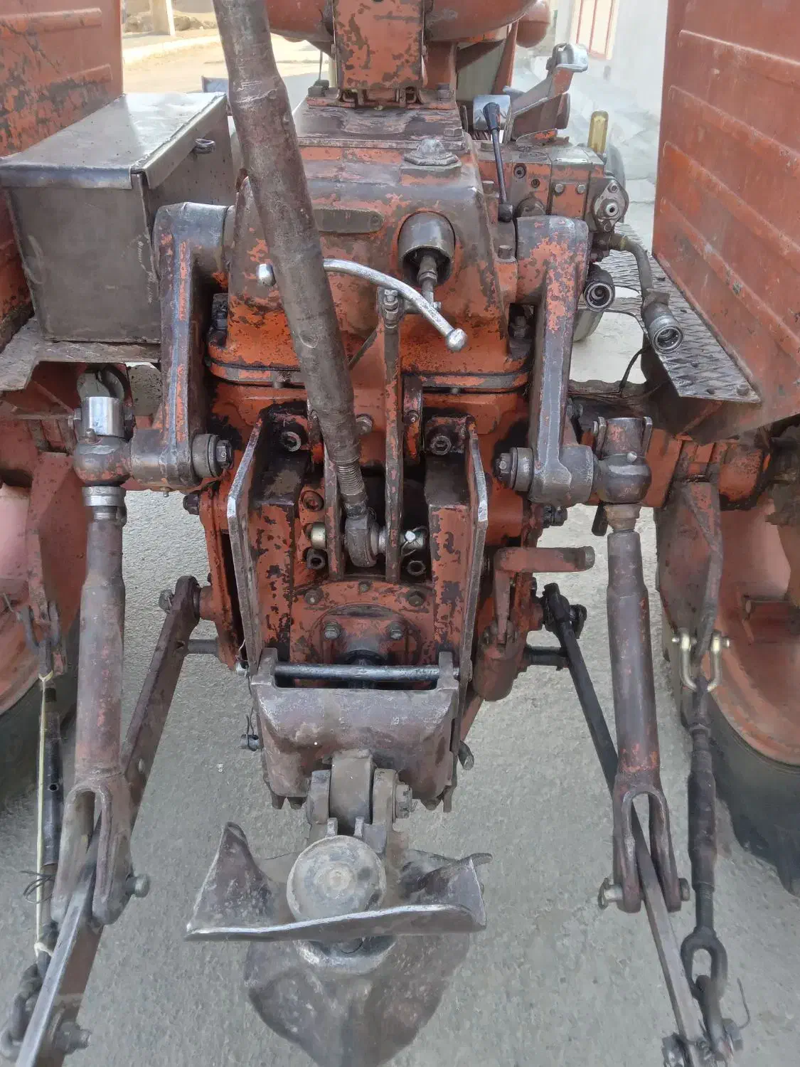 رومانی وادوات|خودرو سنگین|حسین آباد, |دیوار