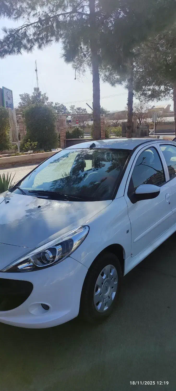 ۲۰۷ سقف فلز مدل ۴۰۳|خودرو سواری و وانت|فردوس (خراسان), |دیوار