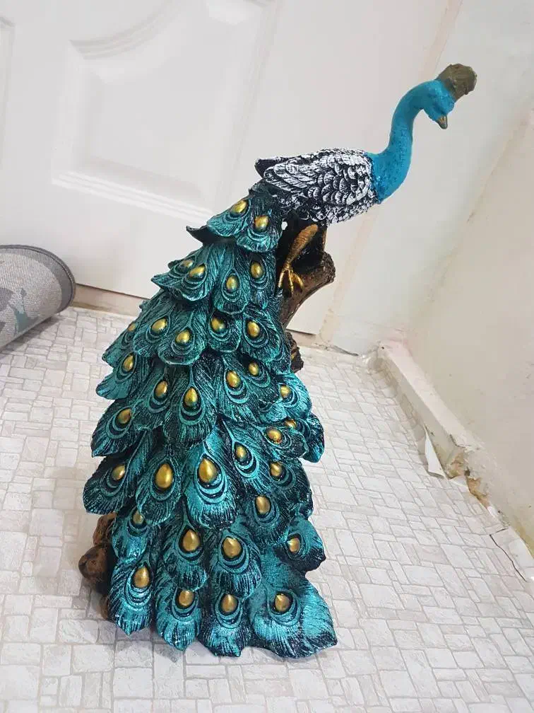 مجسمه وطاووس|مجسمه، تندیس، ماکت|تهران, باغ خزانه|دیوار