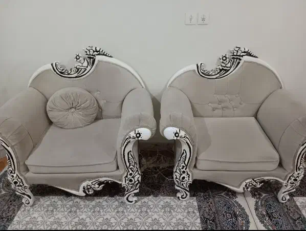 مبلمان ۷ نفره در حد نو|مبلمان خانگی و میز عسلی|تیران, |دیوار