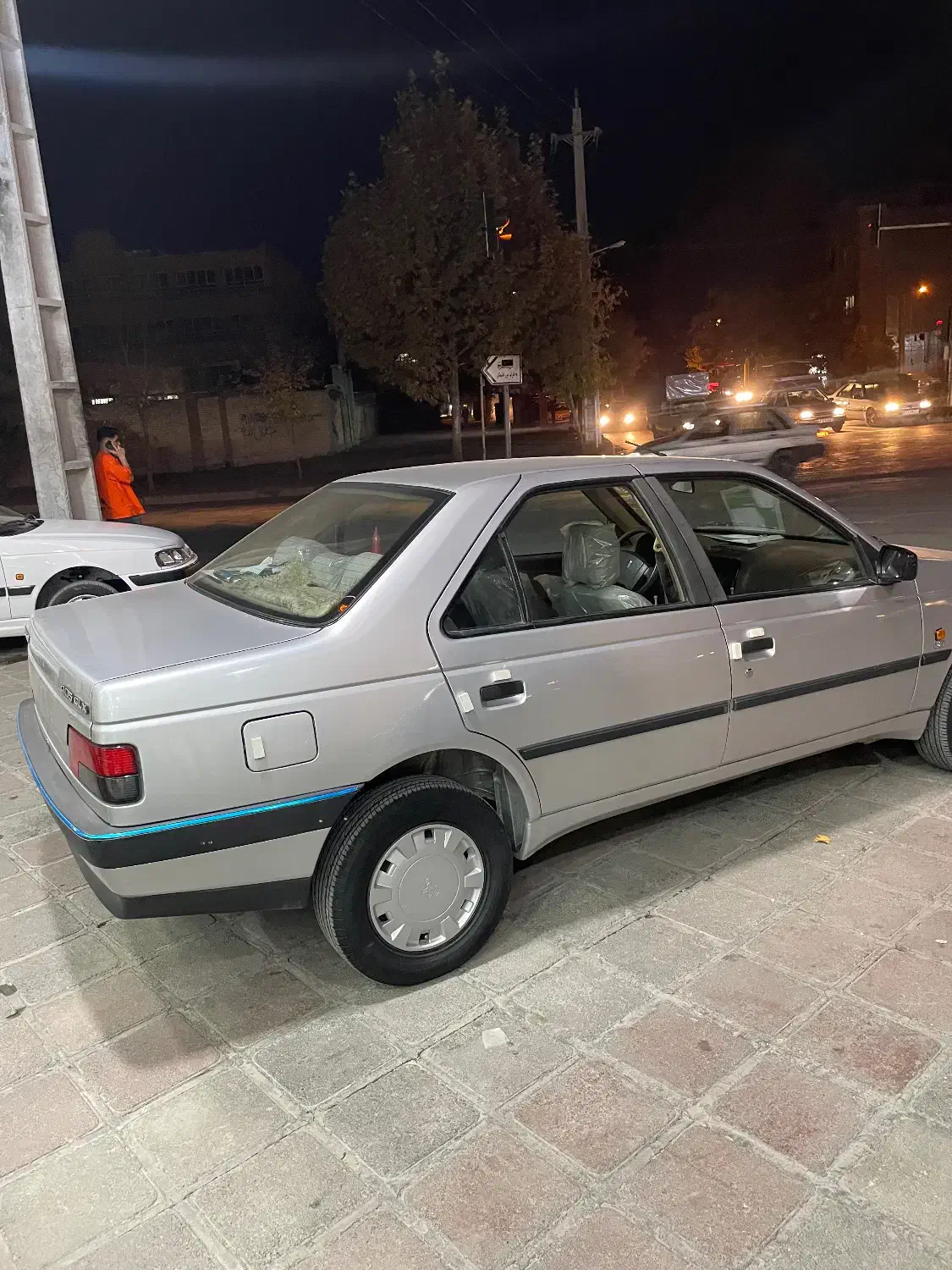 پژو ۴۰۵بی رنگ|خودرو سواری و وانت|مریوان, |دیوار