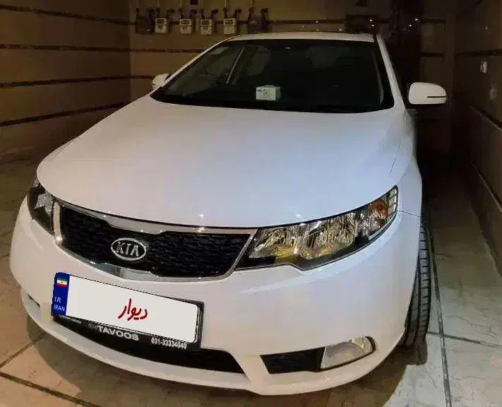 تمیز ترین سراتو ۹۷ فول درجه یک خانگی مشابه صفر|خودرو سواری و وانت|اصفهان, کوی ولی عصر|دیوار