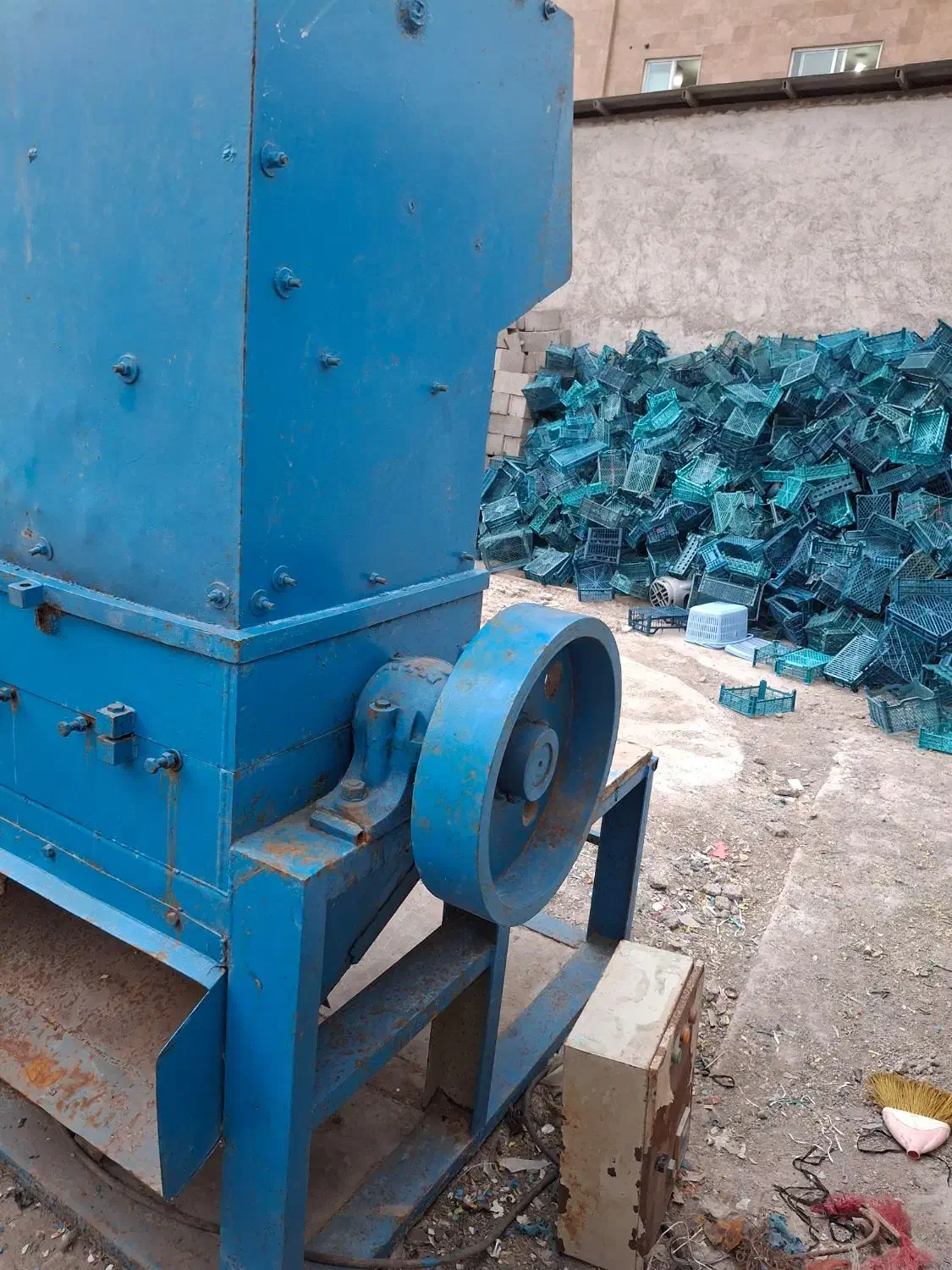 دستگاه آسیاب سبدو لاک|ماشین‌آلات صنعتی|رشت, آتشگاه|دیوار