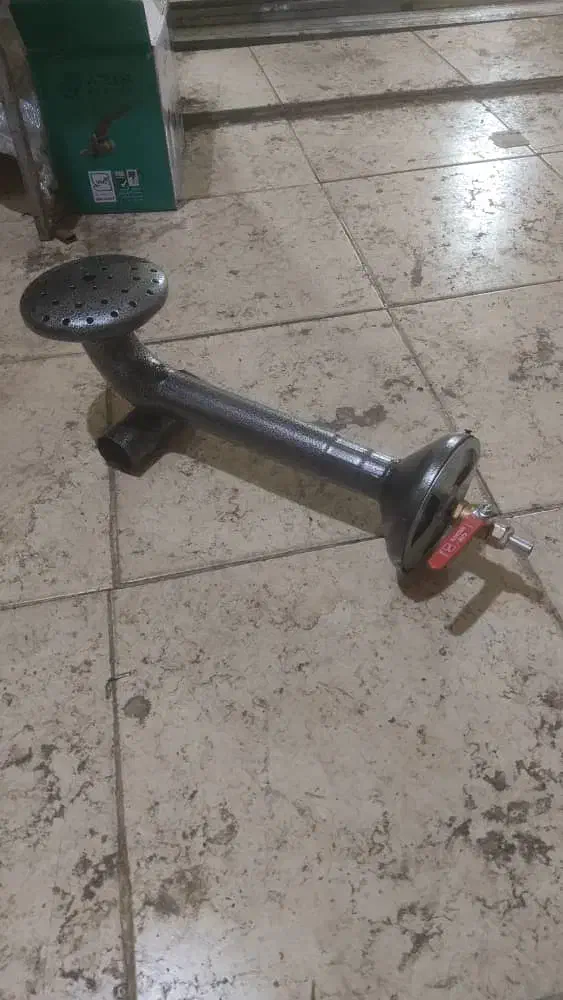 مونتاژ کار وکارگر ساده آقا یا خانوم، نقاش|استخدام صنعتی، فنی، مهندسی|تبریز, |دیوار