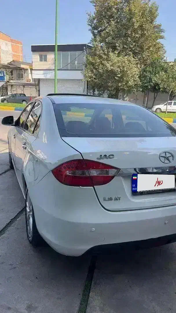 جک j5 اتومات ۱۸۰۰|خودرو سواری و وانت|محمدیه-قزوین, |دیوار