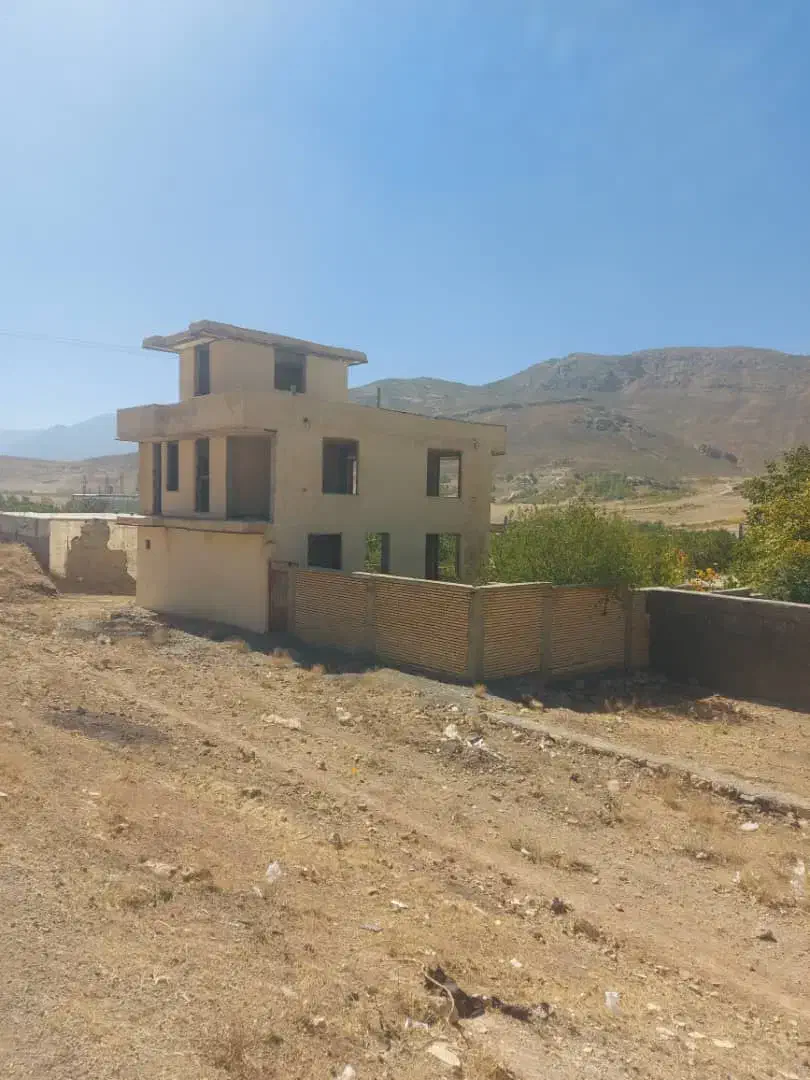 ویلا باغ چغاخور استان چهارمحال و بختیاری|فروش خانه و ویلا|کیار, |دیوار