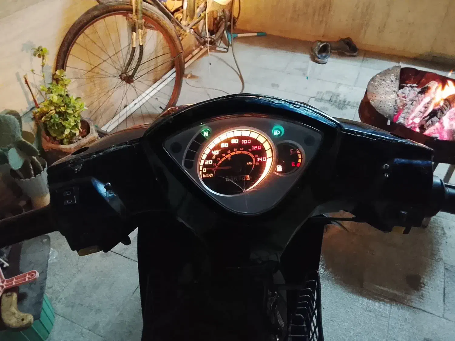 بی کلاج آوا مدارک تکمیل بدون عیب|موتورسیکلت|اصفهان, شاهد|دیوار