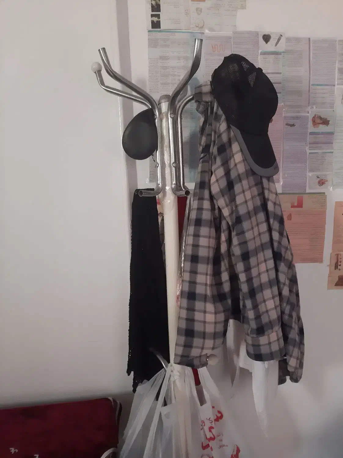 جا لباسی|مبلمان خانگی و میز عسلی|اسفراین, |دیوار