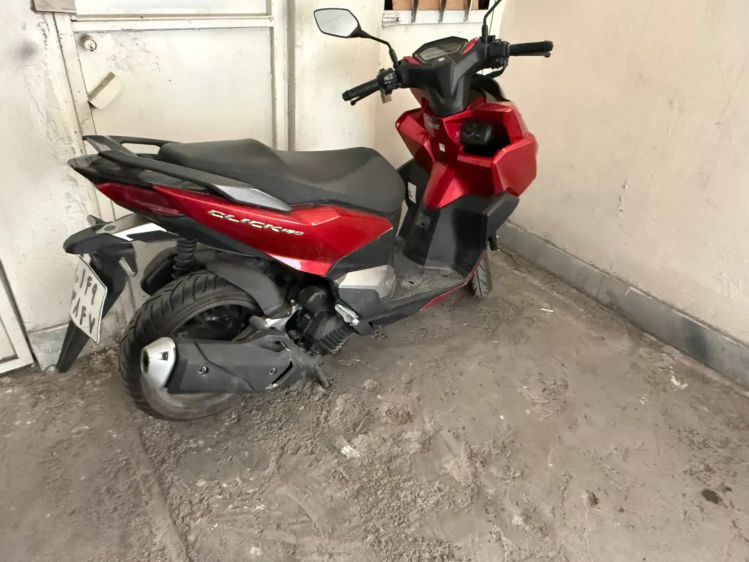 هندا کلیک مشابه صفر|موتورسیکلت|تهران, جوادیه تهرانپارس|دیوار